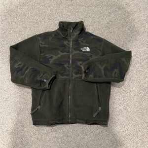 The North Face Olive Green Fleece Jacket.  Boys M.
